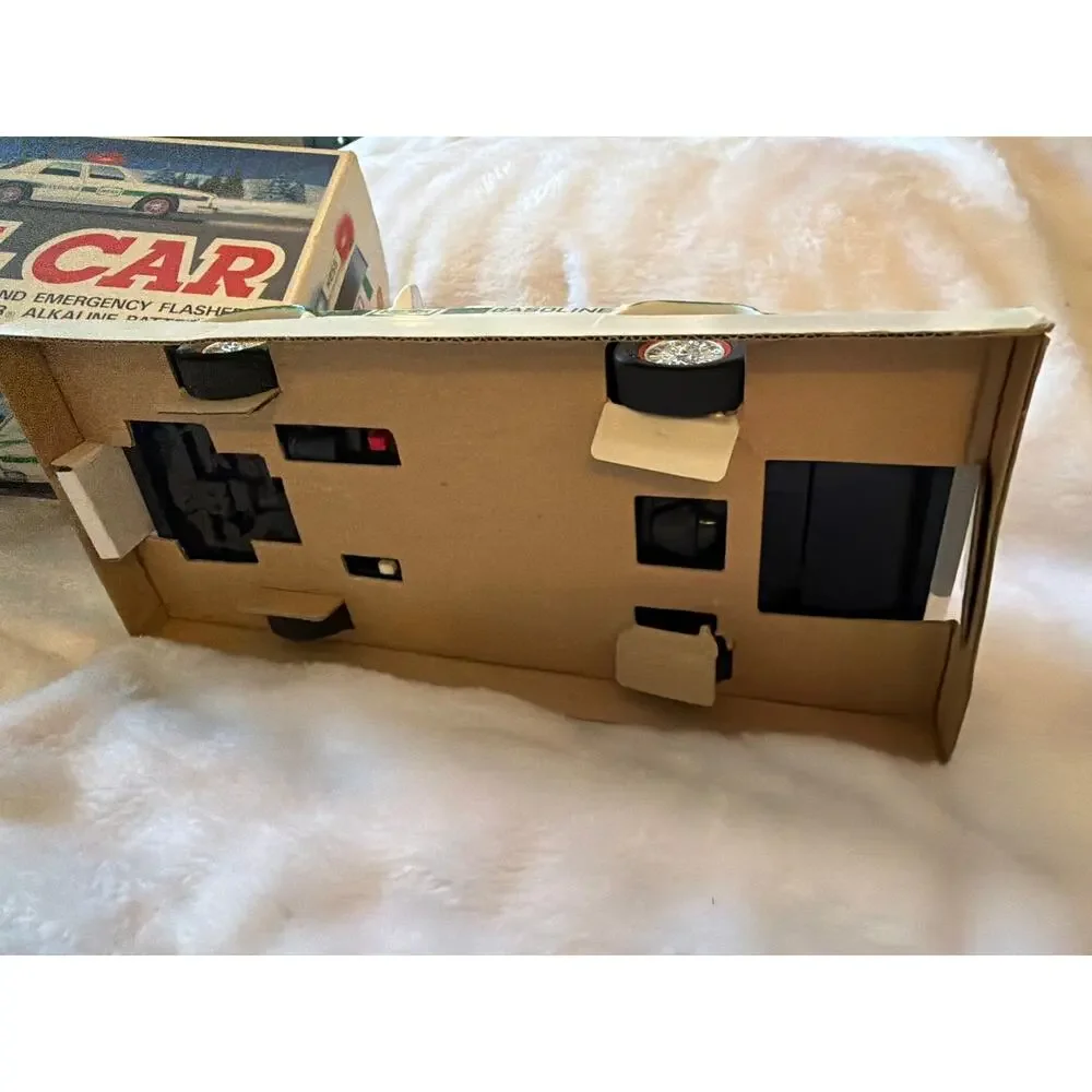 Vintage 1993 Hess Truck Patrol Car Toy Dual Siren Flashing Lights w/Original Box